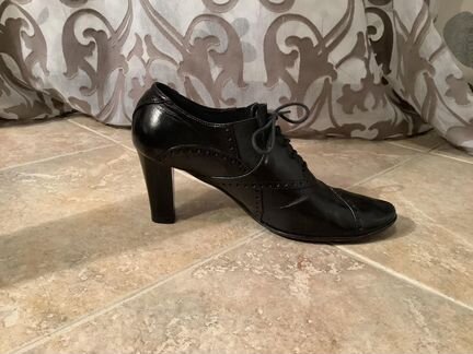 Женские туфли