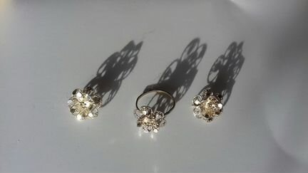 Набор из ажурного серебра